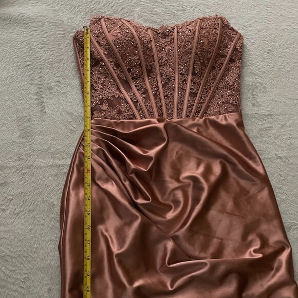 Sherri Hill, Homecoming, Lace Satin Dress in Rose Gold, FITS More Like a Size 0! - Picture 14 of 16